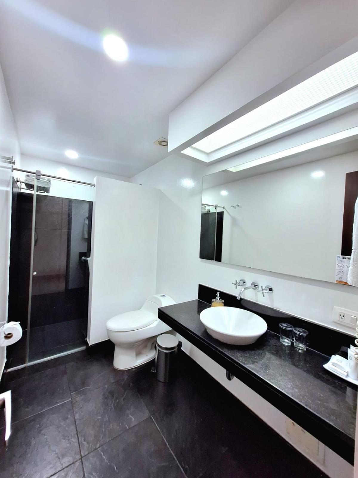 Triple Room,1610237004:JPEG